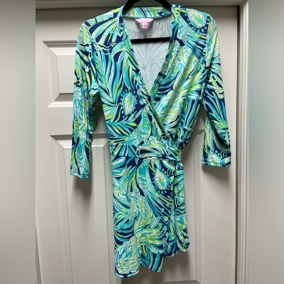 Lilly Pulitzer Karlie wrap romper SMALL - Picture 2 of 4